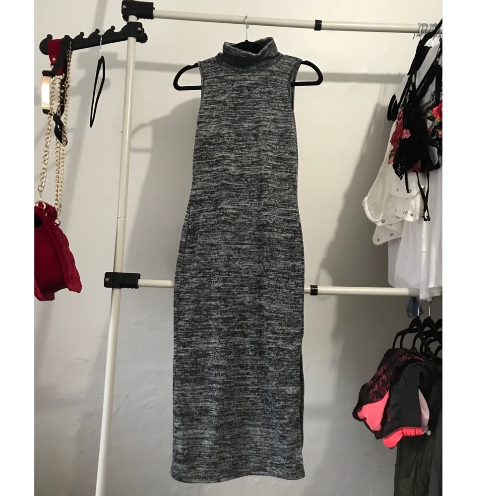 Fashion Nova gray dress